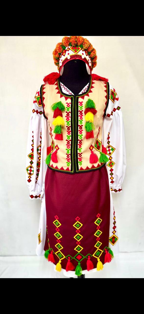 UKR Women Costume 31