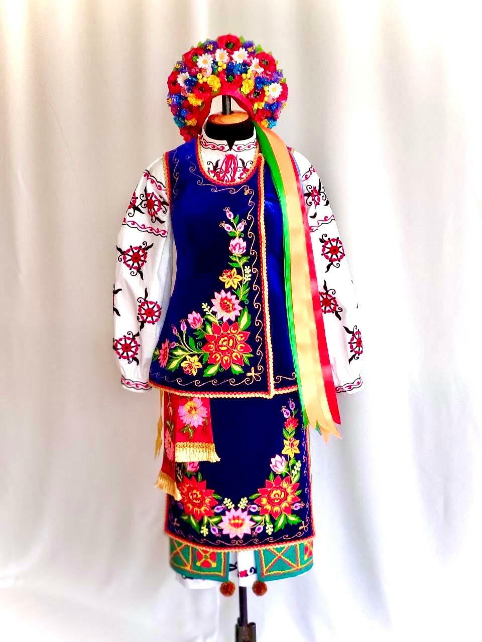 UKR Women Costume 16